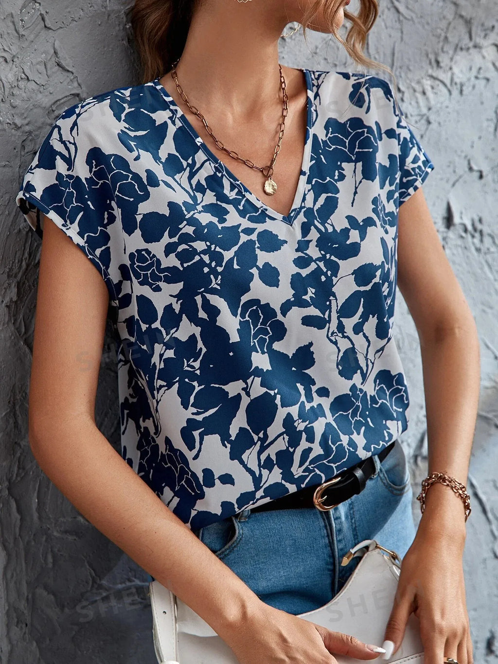 Ladies Floral Print V Neck Batwing Sleeve Blouse Women Tops Shirts