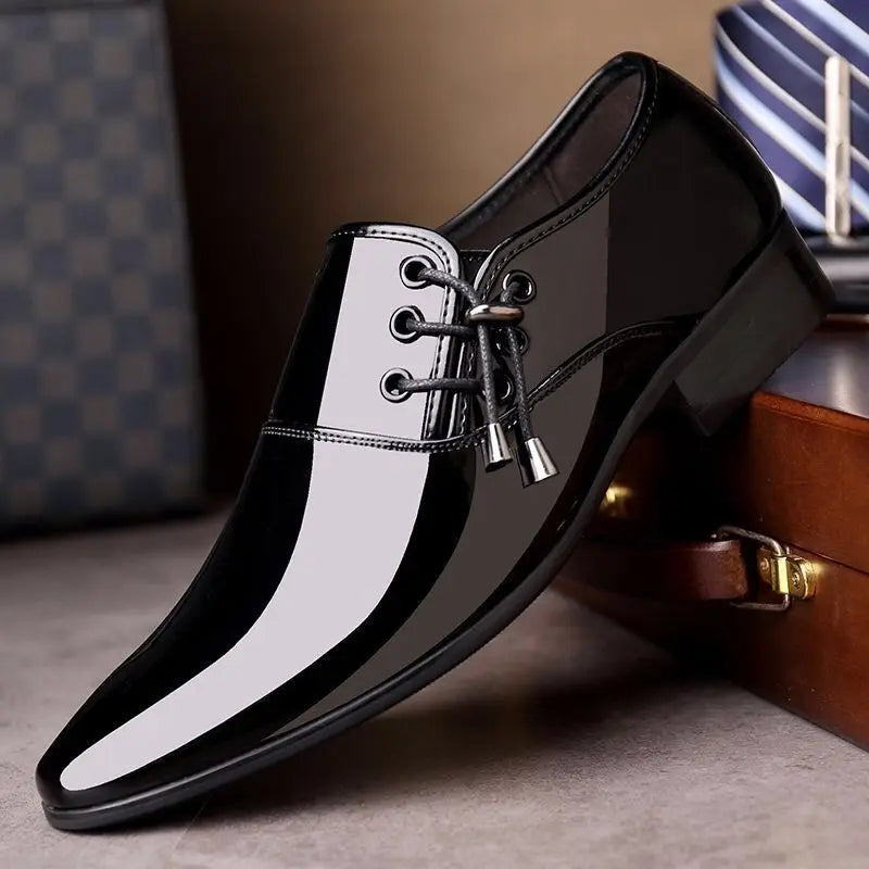 Men's Formal Shoes Patent Leather Pointed Toe Social Shoe Male Bright Upper Spring Autumn 2024 Style High Quality Fashion 39 New