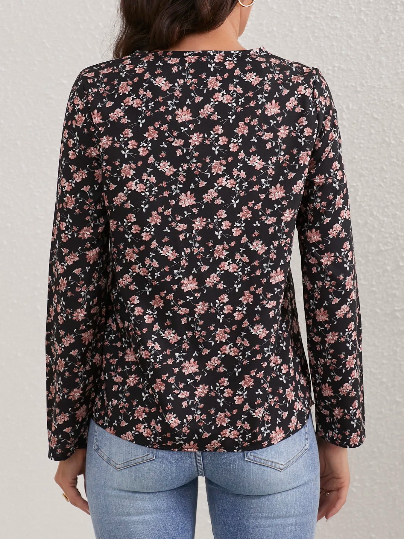 Ladies Floral Print Crew Neck Blouse Casual Long Sleeve Blouse Women Tops Shirts