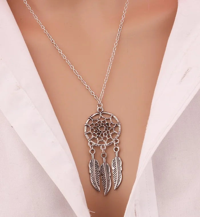 Feather Pendant Bohemia Tassels Necklace Jewelry Network Pendant Chain Retro Women Necklace Gift